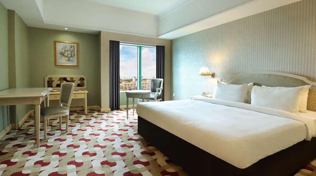Hotel Berjaya Waterfront Johor Bahru
