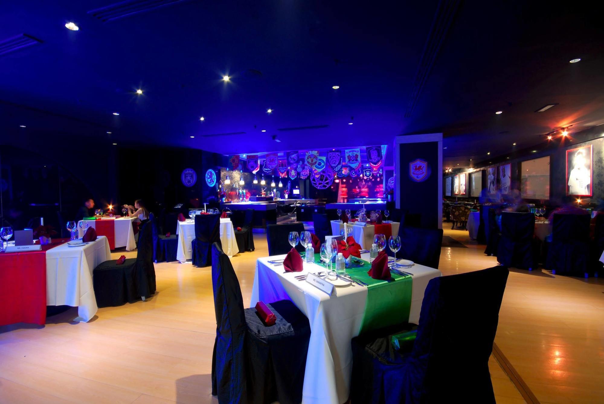Berjaya Waterfront 4*